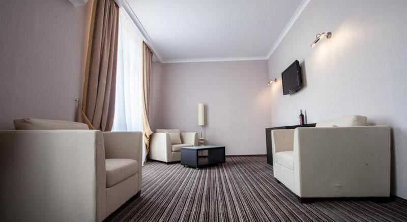 Optima Sumy Hotel Quarto foto