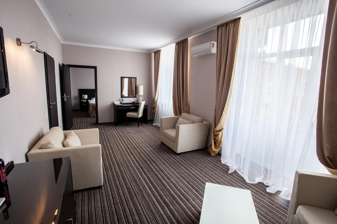 Optima Sumy Hotel Quarto foto