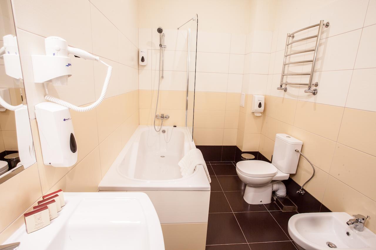 Optima Sumy Hotel Quarto foto
